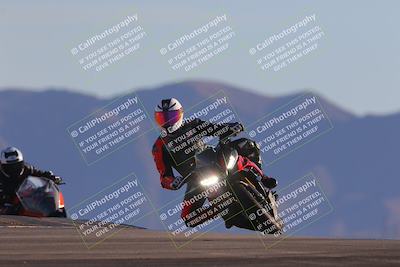 media/Nov-06-2023-Moto Forza (Mon) [[ce023d0744]]/4-Beginner Group/Session 5 (Turn 9)/